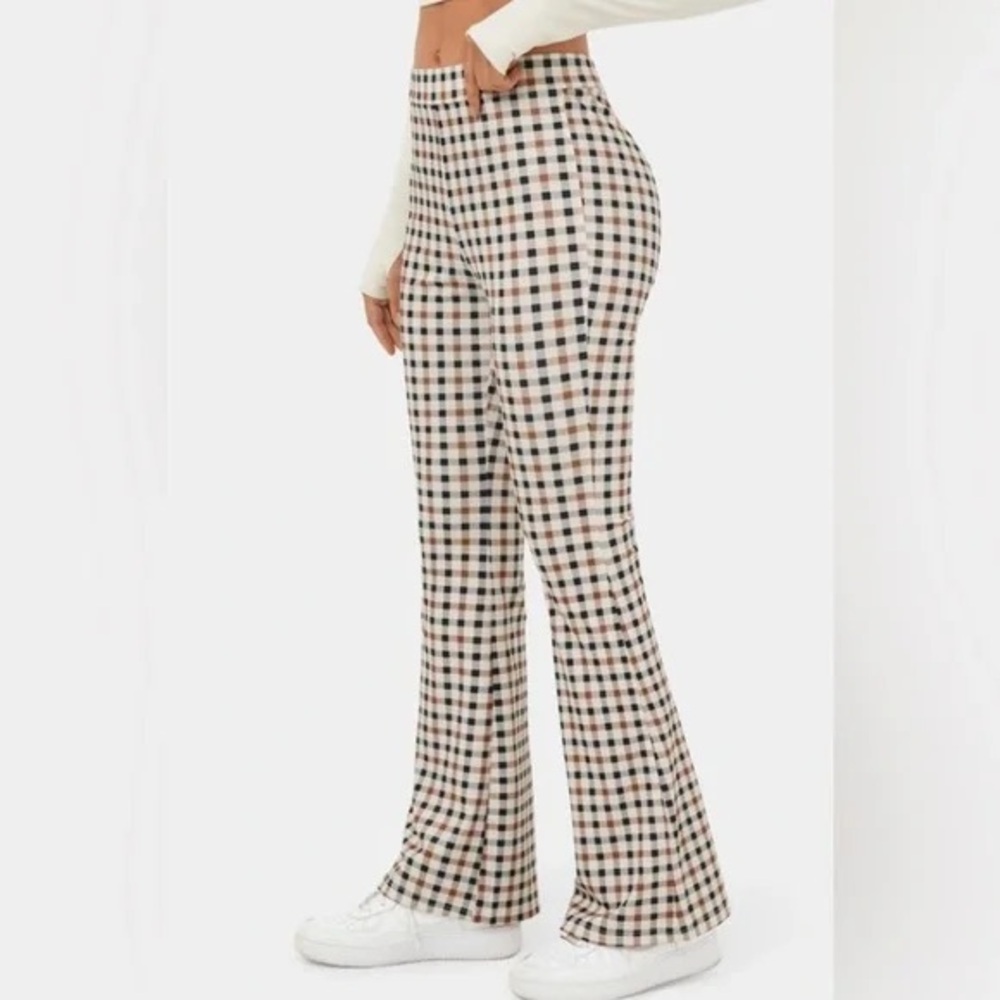 Halara Plaid High-Waisted Flared Leggings brown black cream size medium NWT NEW